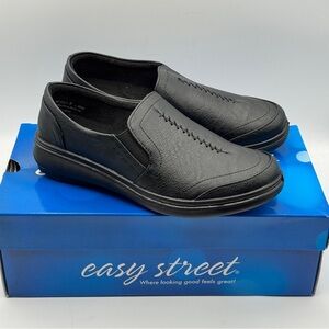 Easy Street Ultimate Black Comfort Shoes Size 6 WW